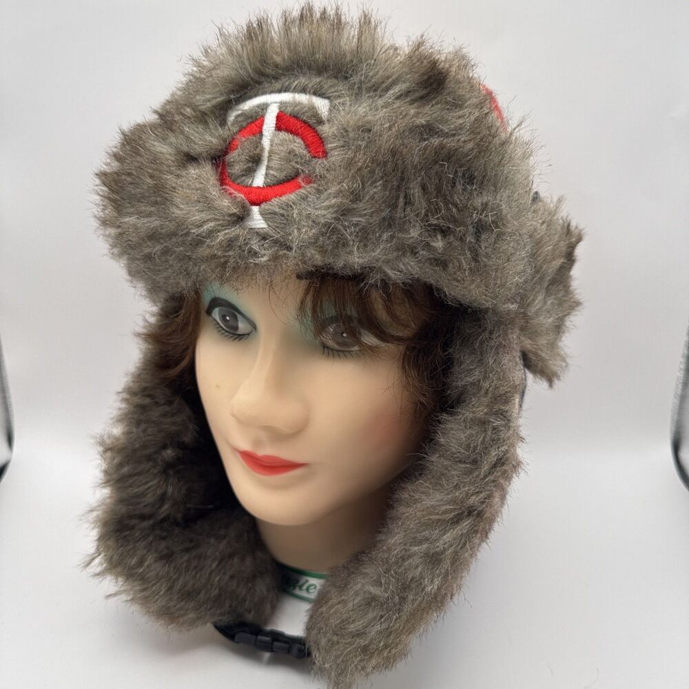 Melonwear Minnesota Twins Trapper Hat Faux Fur Quilt Lined Aviator SGA Fall